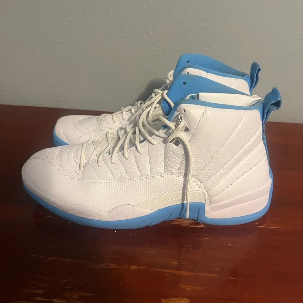 Jordan Men’s Athletic Shoes White and Light Blue Retro 12 Jordan